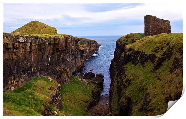 Castle of Old Wick, Caithness, Scotland, UK Print by Linda More