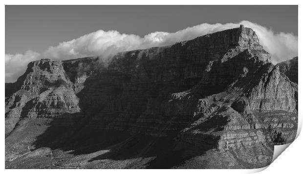 Table Mountain Print by Rob Evans