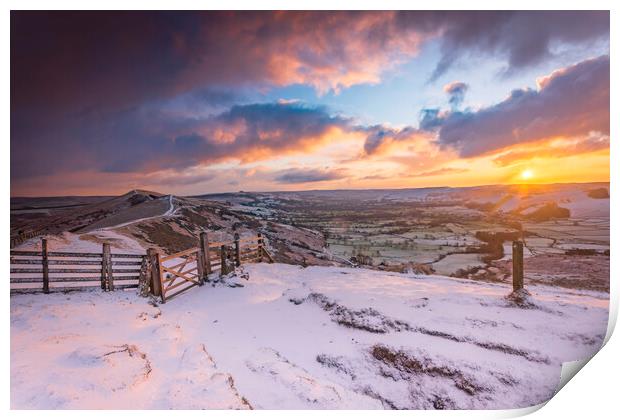 Mam Tor gate sunrise Print by Lukasz Lukomski