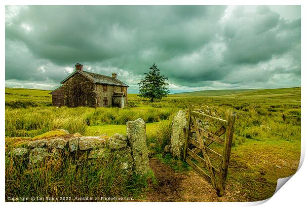 Storm brewing !  Print by Ian Stone