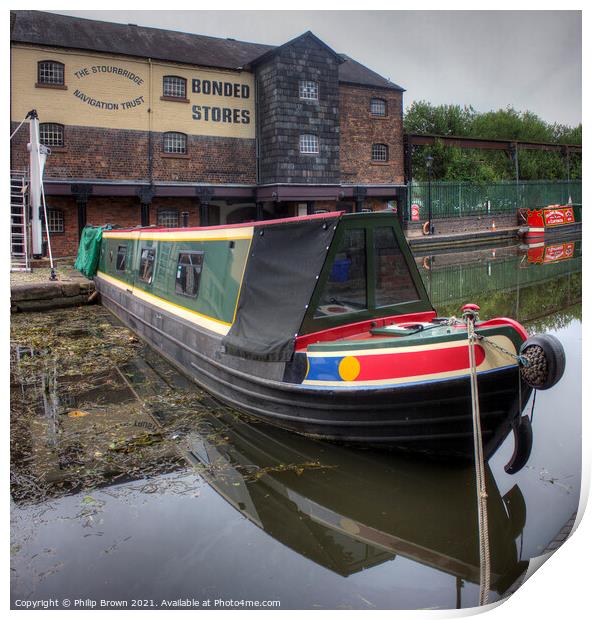 Narrowboat on Stourbridge Canal Print by Philip Brown