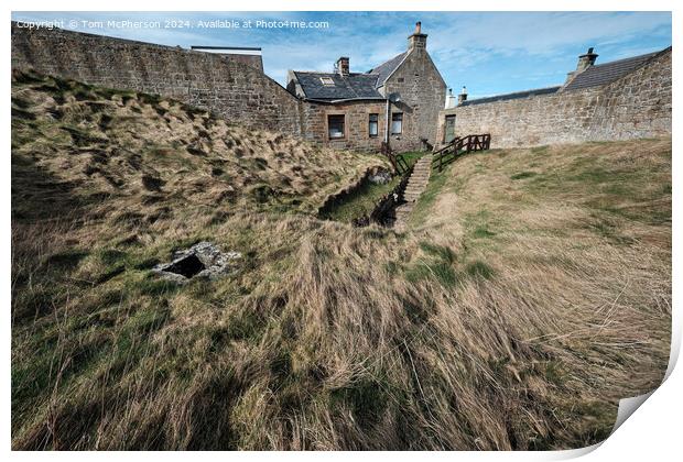 THE BURGHEAD WELL Print by Tom McPherson