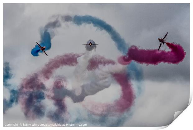The Red Arrows, The RAF Aerobatic Display Team. Sm Print by kathy white