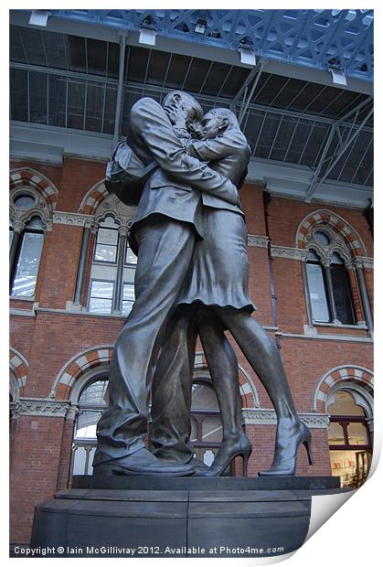 Saint Pancras Station Kissing Couple Print by Iain McGillivray