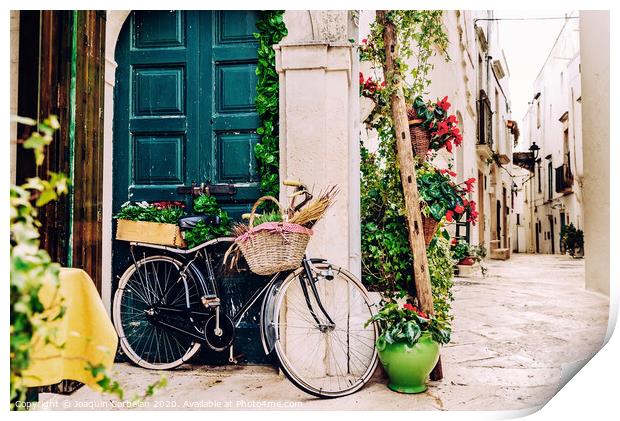 Narrow streets of the beautiful city of Bari, ideal for strolling when we tour in Italy. Print by Joaquin Corbalan