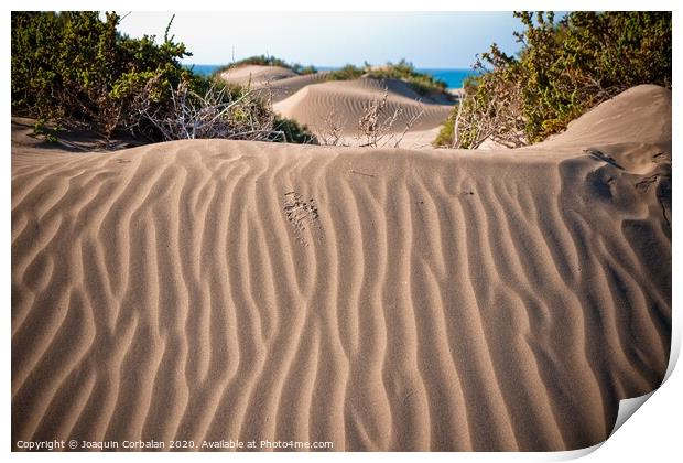 Dunas del desierto con ondasDesert dunes with waves Print by Joaquin Corbalan