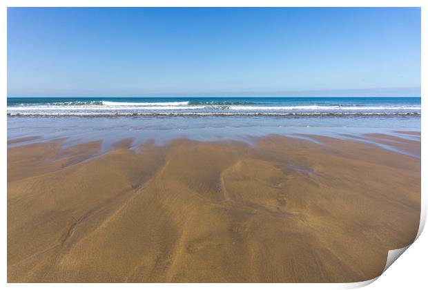 Sandymouth beach near Bude in Cornwall Print by Tony Twyman