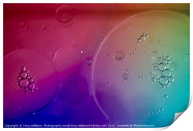 Water and oil abstract Print by Tony Williams. Photography email tony-williams53@sky.com
