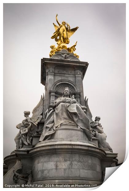 The Victoria Memorial, front of Buckingham Palace Print by Mehul Patel
