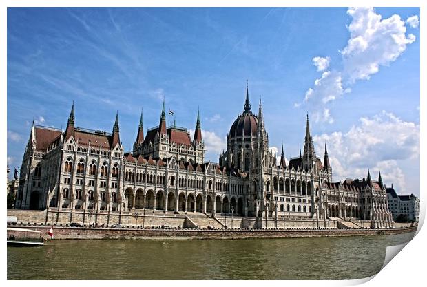 Parliament building, Budapest Print by Martin Smith