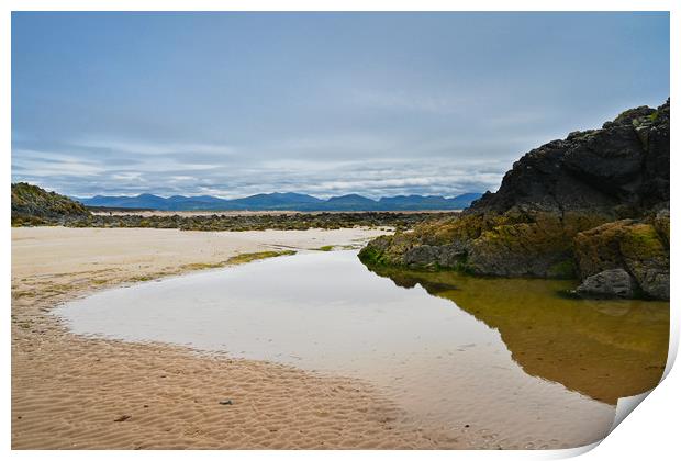 Snowdonia from Ynys Llanddwyn island Print by Kevin Smith