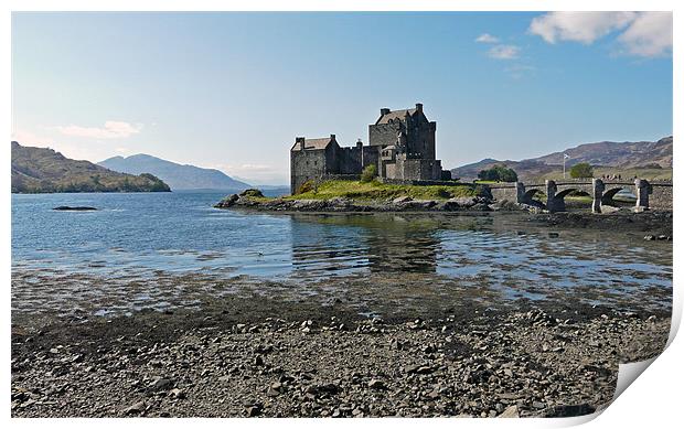 Eilean Donan Castle Print by Pat Carroll