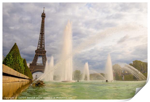 Eiffel Tower viewed through the Trocadero Fountains in Paris Print by Laurent Renault