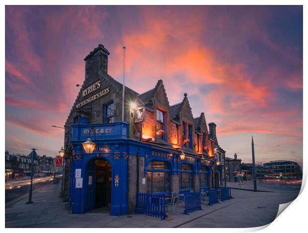 Ryrie’s Bar, Edinburgh at sunset Print by Steven Lennie