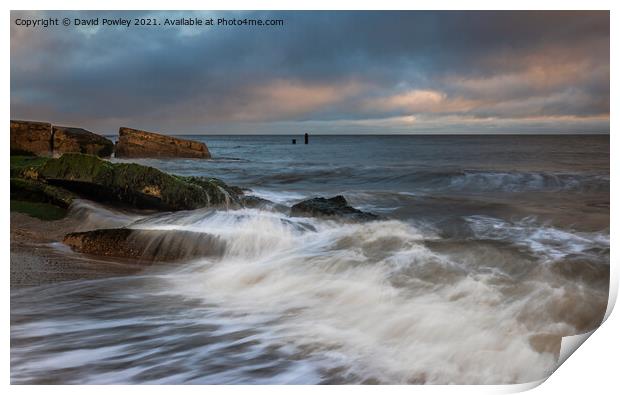 Incoming Waves on Corton Beach Suffolk Print by David Powley