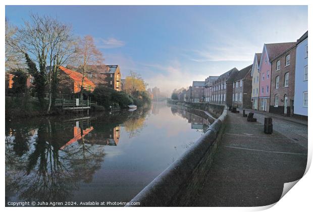 Foggy winter morning in Norwich Quayside Print by Juha Agren