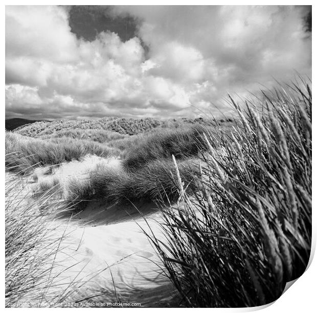 Sand dunes Print by Peter Hunt