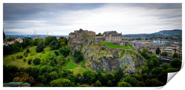 Panoramic view over Edinburgh Castle Print by Erik Lattwein