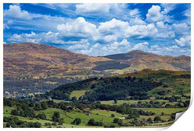 Beautiful landscape and mountains in Snowdonia Print by Simon Marlow