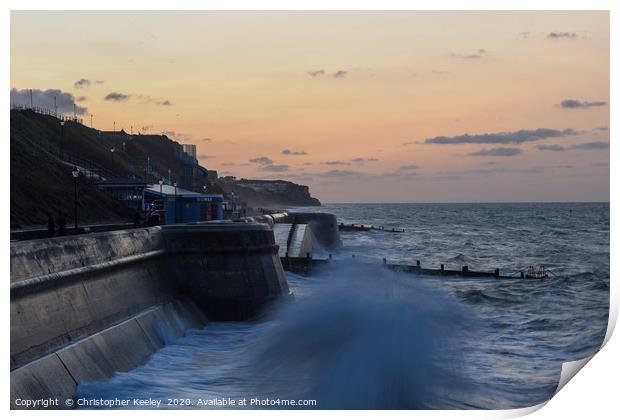Cromer waves Print by Christopher Keeley