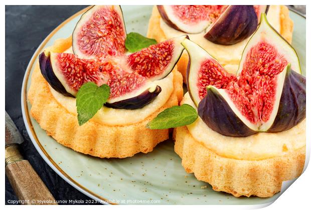 Delicious mini tartlet with figs. Print by Mykola Lunov Mykola