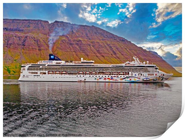 Norwegian Star Cruise Liner  Print by chris hyde