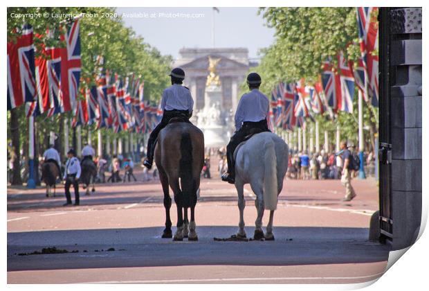 Mounted Police, Buckingham Palace Print by Laurence Tobin