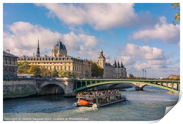 Seine River Cruise Print by Vicente Sargues