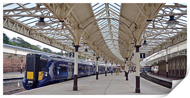 Glasgow train sitting at Wemyss Bay station Print by Allan Durward Photography