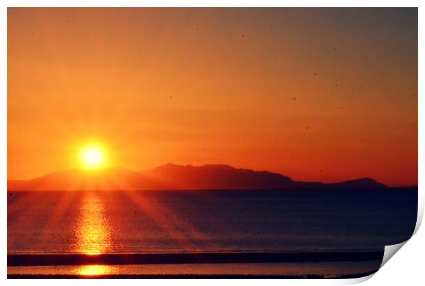 Last rays of the day, an Arran sunset Print by Allan Durward Photography