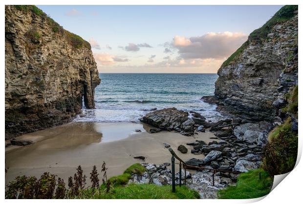 Early Morning at Bossiney Haven in Cornwall Print by Tracey Turner
