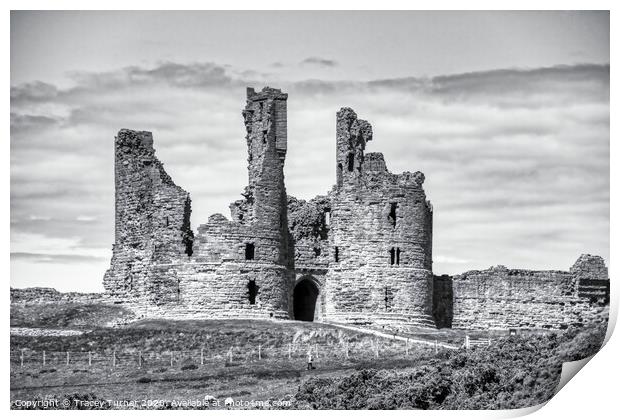 Ruins of Dunstanburgh Castle, Northumberland Print by Tracey Turner
