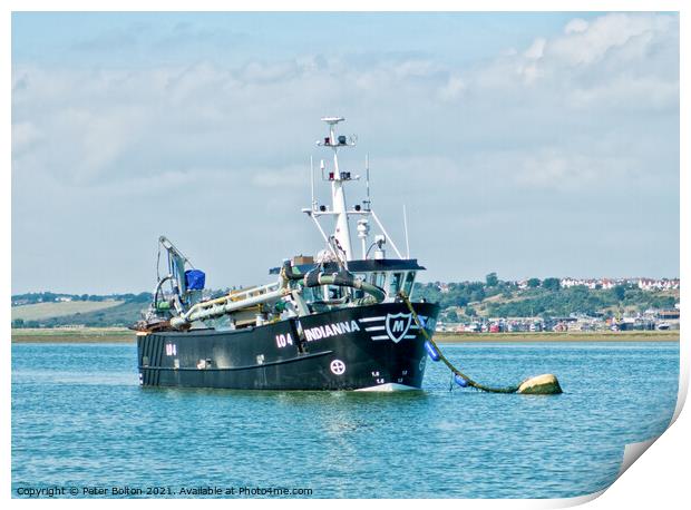 Fishing boat Indianna LO4 moored of Leigh on Sea, Essex Print by Peter Bolton