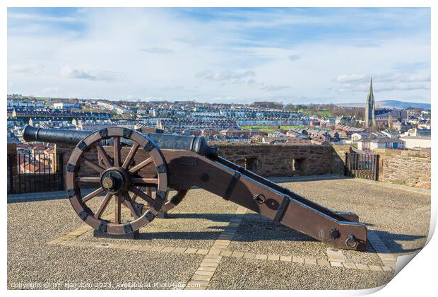 Derry/Londonderry city walls and cannon Print by jim Hamilton