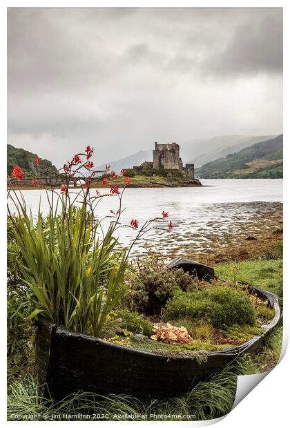 Eilean Donan Castle, Scotland Print by jim Hamilton