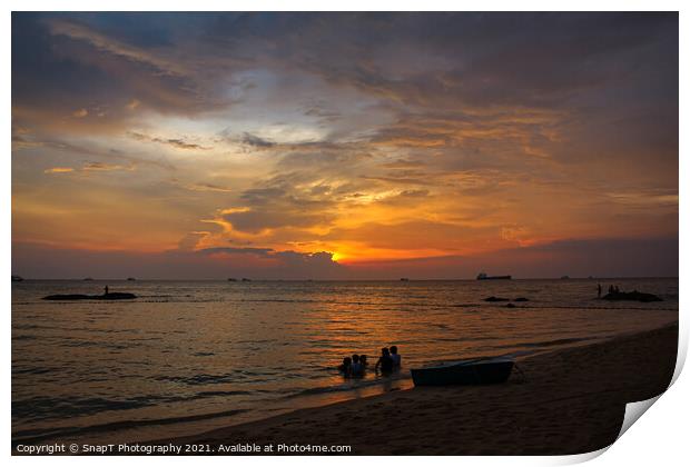 A family bathing in the sea on Ba Keo Beach at sun Print by SnapT Photography