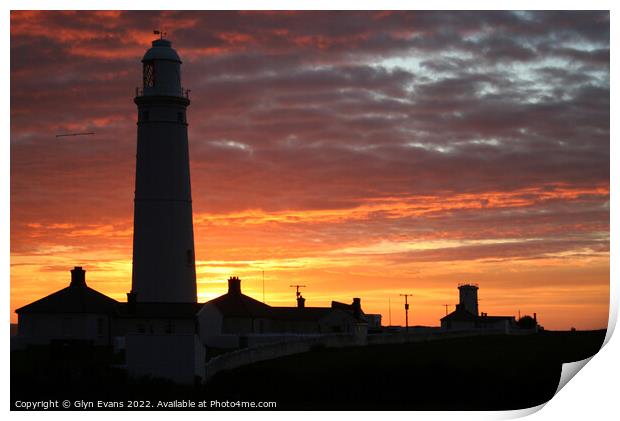 Sunset at Nash Point Lighthouse. Print by Glyn Evans