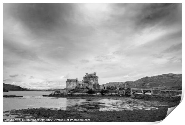 Eilean Donan castle, black and white Print by Delphimages Art