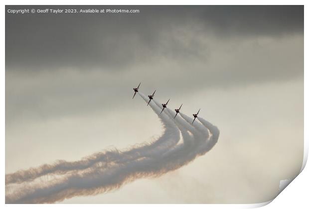 Red arrows Print by Geoff Taylor