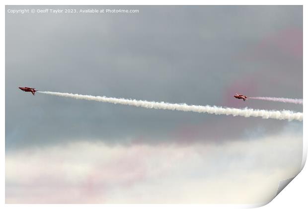 Red arrows Print by Geoff Taylor