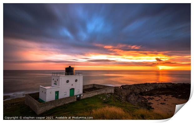 little lighthouse Print by stephen cooper