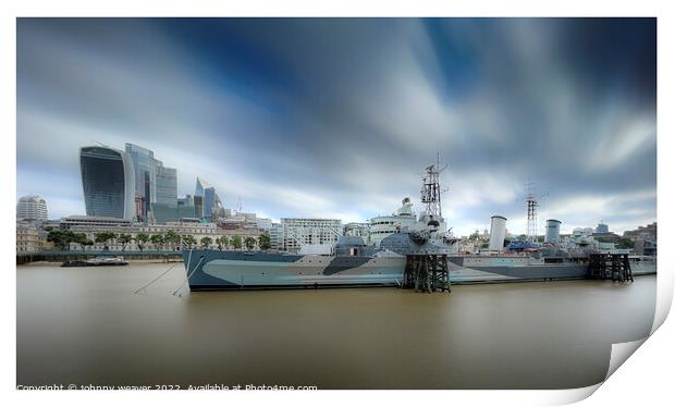 HMS Belfast London River Thames Print by johnny weaver
