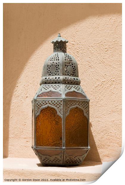 Arabian styled exterior lamp in arched alcove, Dubai Print by Gordon Dixon