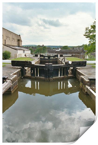 Locks at bingley, Yorkshire Print by Gareth Wild