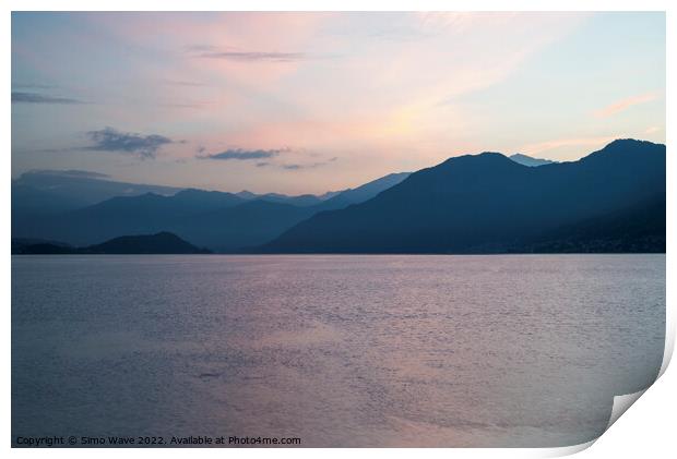 Lake Como in Italy at twilight Print by Simo Wave