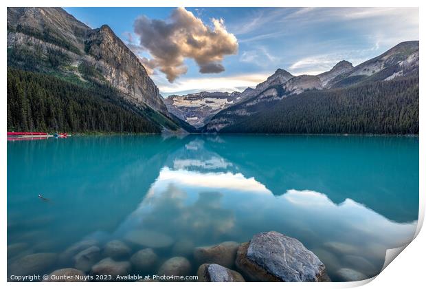 Lake Louise in the evening Print by Gunter Nuyts