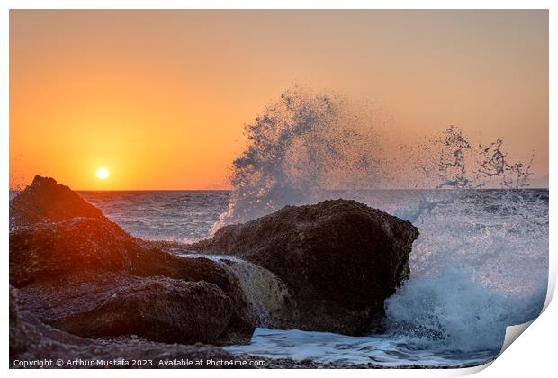 Sea waves crushing and splashing on the rocks in beautiful warm  Print by Arthur Mustafa