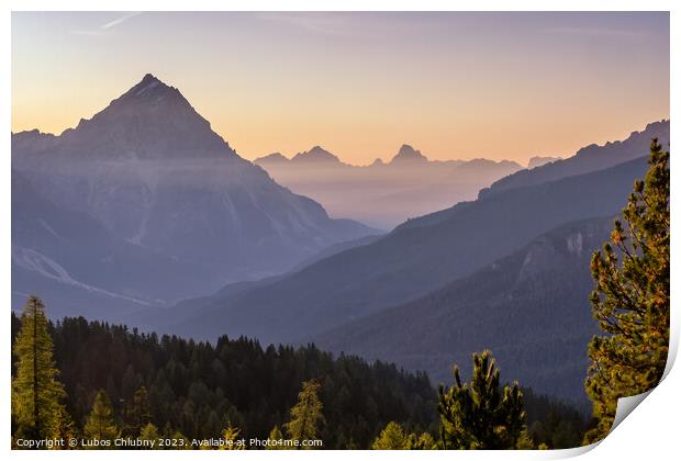 Sunrise over alpine peaks and The Tofane Group in the Dolomites, Italy, Europe Print by Lubos Chlubny