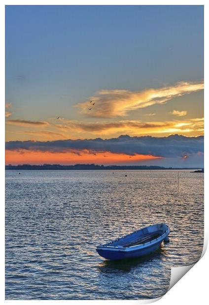 Sunset colours over the Brightlingsea Creek  Print by Tony lopez