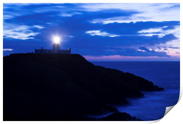 Strumble Head Lighthouse at dusk Print by Ian Middleton